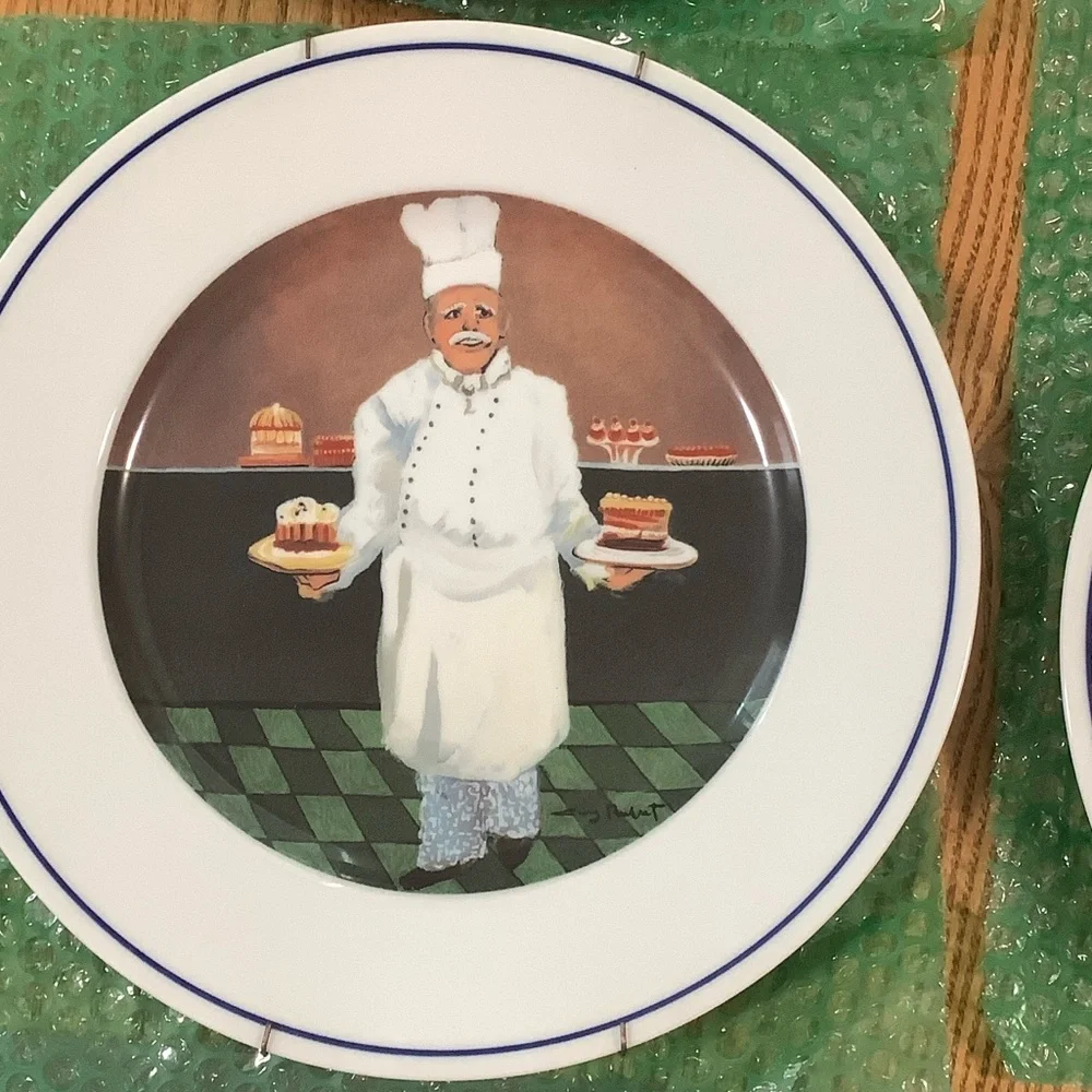Williams Sonoma Chef Plates Set - White and Multicolor